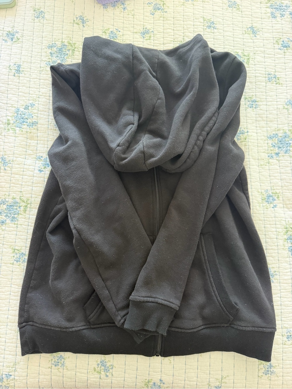 Primark Men's Black Full-Zip Hooded Sweater